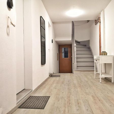 Studio Cosy Black - Cosy & Cocon Мюлуз Екстериор снимка